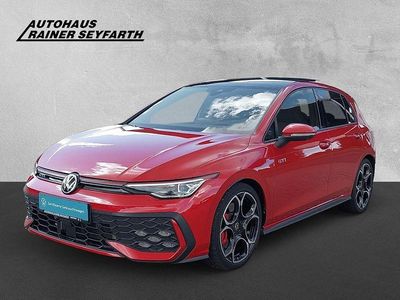 Rot Gebraucht 2024 VW Golf GTI Limousine | 38.490 € (Etwas zu teuer)