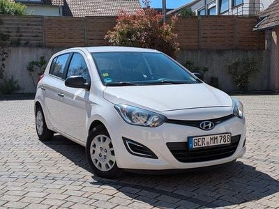 Usata Hyundai i20 Edition 86 CV (63 kW) 2013 Bianco Utilitaria