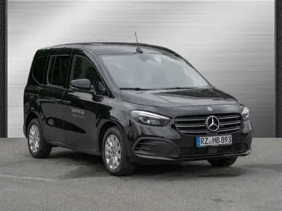 Używany Mercedes T180 Progressive 116 KM (85 kW) 2025 Czarny Minivan