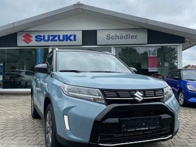 Blau Neu 2025 Suzuki Vitara Comfort SUV | 29.490 € (Etwas zu teuer)