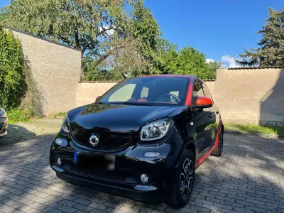 Używany Smart ForFour Passion 109 KM (80 kW) 2018 Czarny Hatchback