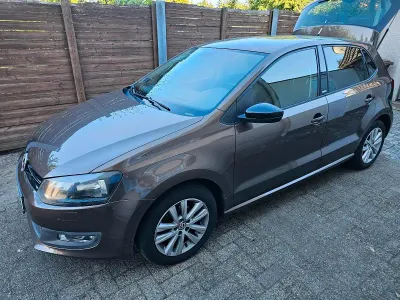 Gebraucht VW Polo 95 PS (69 kW) 2011 Braun Kleinwagen