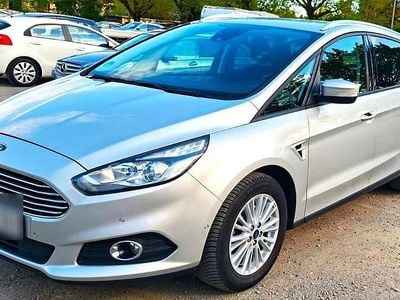 Gebraucht Ford S-MAX Business Edition 165 PS (121 kW) 2019 Silber Van / Kleinbus