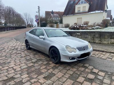 Mercedes C220