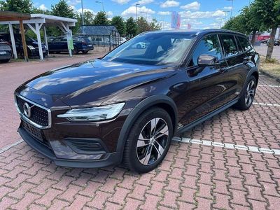 Volvo V60 CC