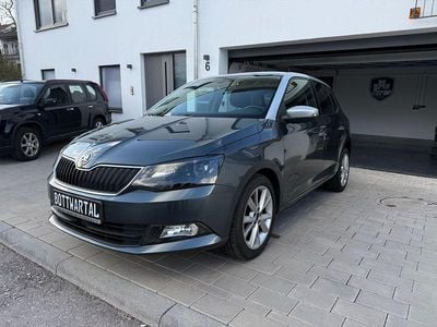 Gebraucht Skoda Fabia Ambition 90 PS (66 kW) 2014 Grau Limousine