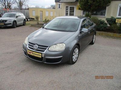 Gebraucht VW Jetta Trendline 116 PS (85 kW) 2006 Silber Limousine