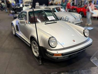 Second-hand Porsche 930 300 CP (220 kW) 1987 Argintiu Coupe
