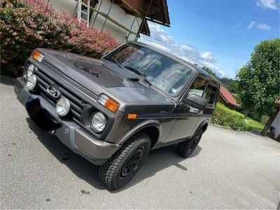 Lada niva