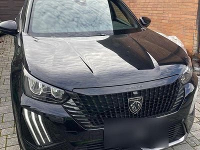 Gebraucht Peugeot 2008 Allure 131 PS (96 kW) 2024 Schwarz SUV