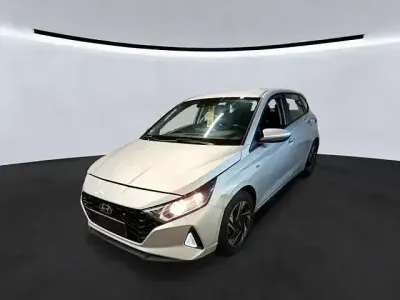 Gebraucht Hyundai i20 Trend 101 PS (74 kW) 2023 Silber Kleinwagen