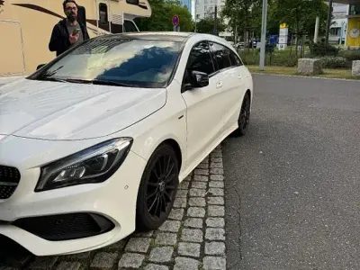 Gebraucht Mercedes CLA200 Shooting Brake Edition 136 PS (100 kW) 2019 Weiß Kombi