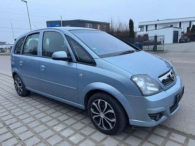 Blau Gebraucht 2009 Opel Meriva Innovation Van / Kleinbus | 1.900 € (Guter Preis)