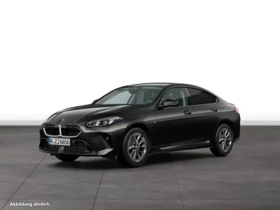 Gebraucht BMW 220 156 PS (114 kW) 2025 Schwarz Coupé