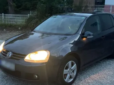 Gebraucht VW Golf V 80 PS (58 kW) 2007 Blau Limousine