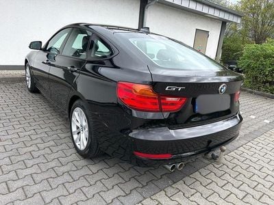 Gebraucht BMW 320 Gran Turismo Performance 190 PS (139 kW) 2016 Schwarz Limousine