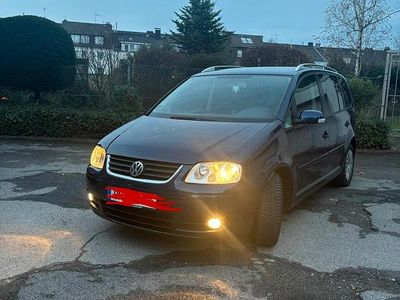Blau Gebraucht 2005 VW Touran Van / Kleinbus | 4.800 €