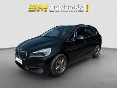 Gebraucht BMW 220 Active Tourer Advantage 192 PS (141 kW) 2018 Schwarz Van / Kleinbus