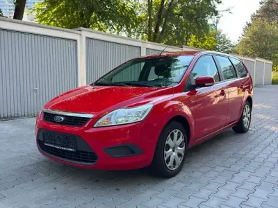 Gebraucht Ford Focus Style 145 PS (106 kW) 2009 Rot Limousine