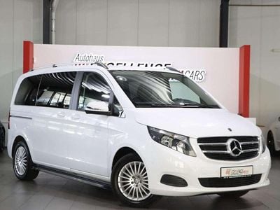 Mercedes V220