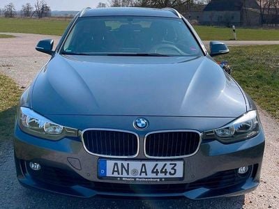Second-hand BMW 320 184 CP (135 kW) 2014 Gri Break