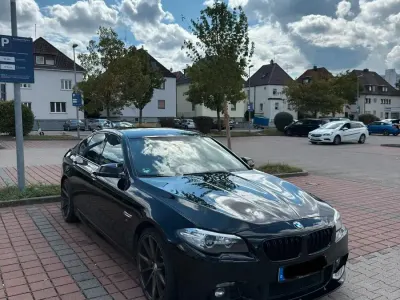 Gebraucht BMW 530 M Sport 258 PS (189 kW) 2016 Schwarz Limousine