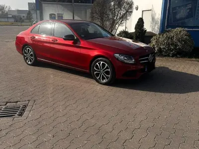 Brugt Mercedes C200 136 HK (100 kW) 2018 Rød Sedan