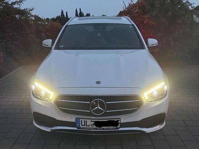 Gebraucht 2020 Mercedes E220 Avantgarde Kombi | 24.000 € (Fairer Preis)