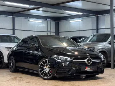 Używany Mercedes CLA35 AMG AMG 306 KM (225 kW) 2021 Czarny Sedan/Limuzyna