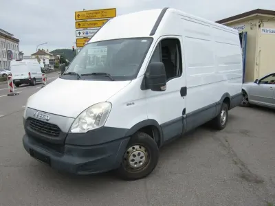 Gebraucht Iveco Daily 145 PS (106 kW) 2013 Weiss Van