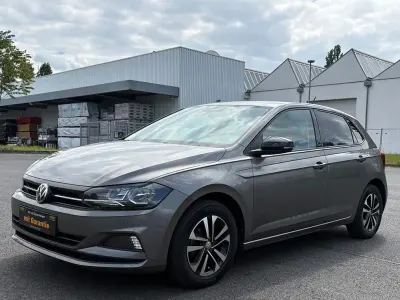 Używany VW Polo Comfortline 90 KM (66 kW) 2019 Szary Hatchback