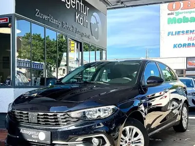 Gebraucht Fiat Tipo City Life 101 PS (74 kW) 2023 Schwarz Kombi