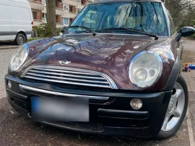 Używany Mini Cooper 116 KM (85 kW) 2003 Czerwony Hatchback