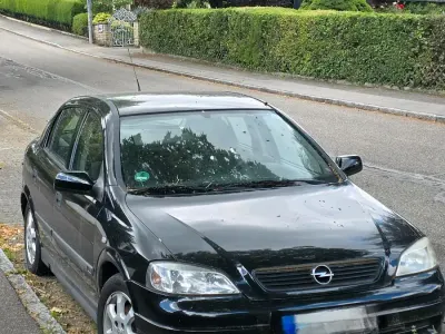 Gebraucht Opel Astra 100 PS (73 kW) 2002 Schwarz Kleinwagen