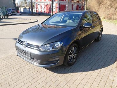 Gebraucht VW Golf VII Allstar 125 PS (91 kW) 2016 Grau Limousine