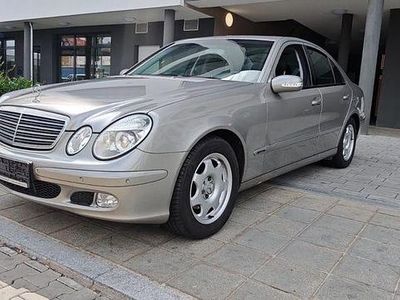Mercedes E200