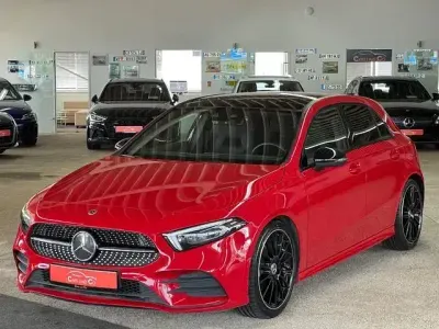 Gebraucht Mercedes A200 AMG line 163 PS (119 kW) 2018 Rot Limousine