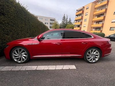 Usata VW Arteon R-line 190 CV (139 kW) 2018 Rosso Utilitaria