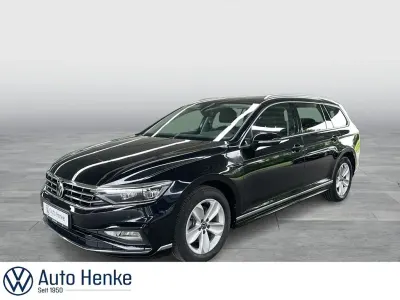 Gebraucht VW Passat R-line 200 PS (147 kW) 2022 Schwarz Kombi