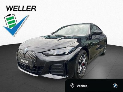 Black sapphire (schwarz) Gebraucht 2024 BMW i4 M Sport Limousine | 49.950 € (Fairer Preis)