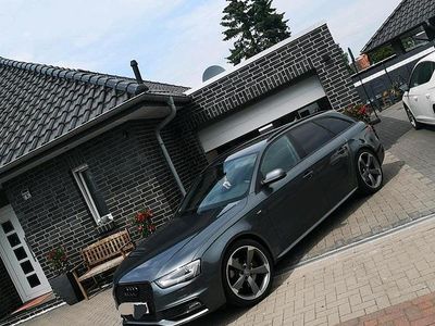 Gebraucht Audi A4 S-Line 245 PS (180 kW) 2012 Grau Kombi