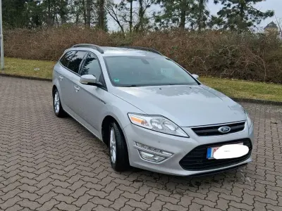 Gebraucht Ford Mondeo Champions Edition 140 PS (102 kW) 2012 Silber Kombi
