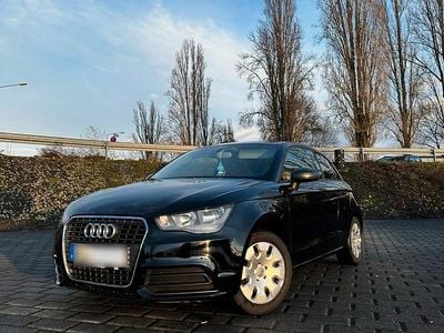Gebraucht Audi A1 Design 122 PS (89 kW) 2011 Schwarz Kleinwagen