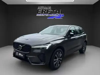 Gebraucht Volvo XC60 145 PS (106 kW) 2021 SUV