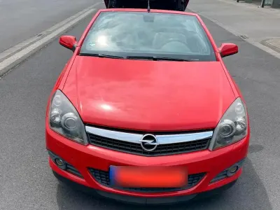 Gebraucht Opel Antara 140 PS (102 kW) 2007 Rot SUV