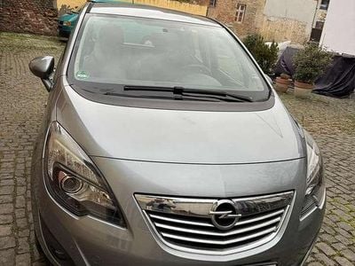 Gebraucht Opel Meriva 120 PS (88 kW) 2010 Silber Van / Kleinbus