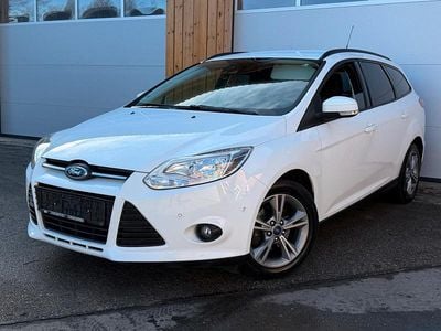 Gebraucht Ford Focus 125 PS (91 kW) 2014 Weiß Kombi