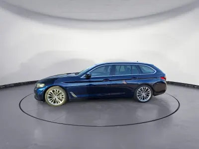 Używany BMW 530 Sport Line 286 KM (210 kW) 2022 Niebieski Kombi