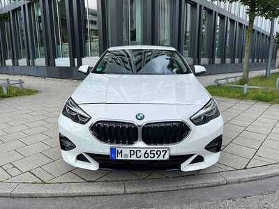 Gebraucht BMW 218 M Sport 136 PS (100 kW) 2022 Weiß Coupé