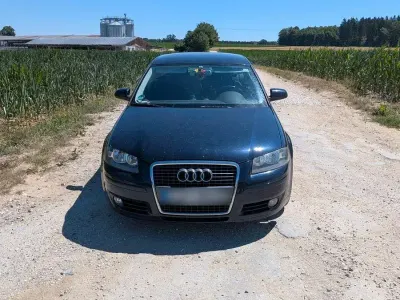Gebraucht Audi A3 Ambiente 116 PS (85 kW) 2006 Blau Kleinwagen